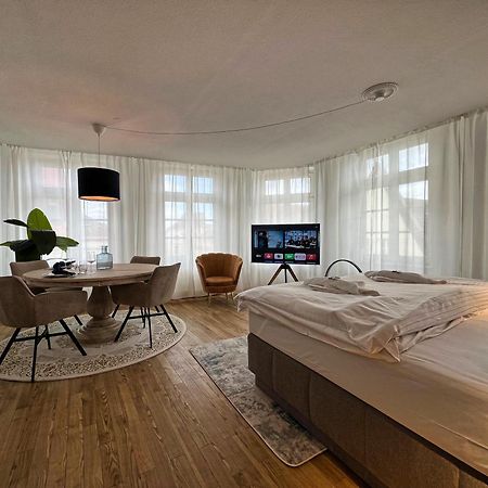 Nr 3 Lichtdurchflutetes Apartment Am Historischen Marktplatz 66 Qm #Cosiness Company 23 شفيرين المظهر الخارجي الصورة